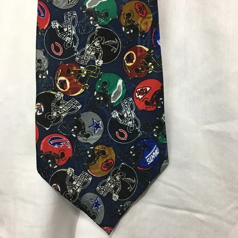 NFL NFC and AFC Team Helmets Mens Neck Tie